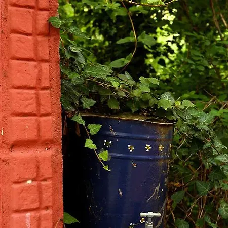 Villa Waterwell